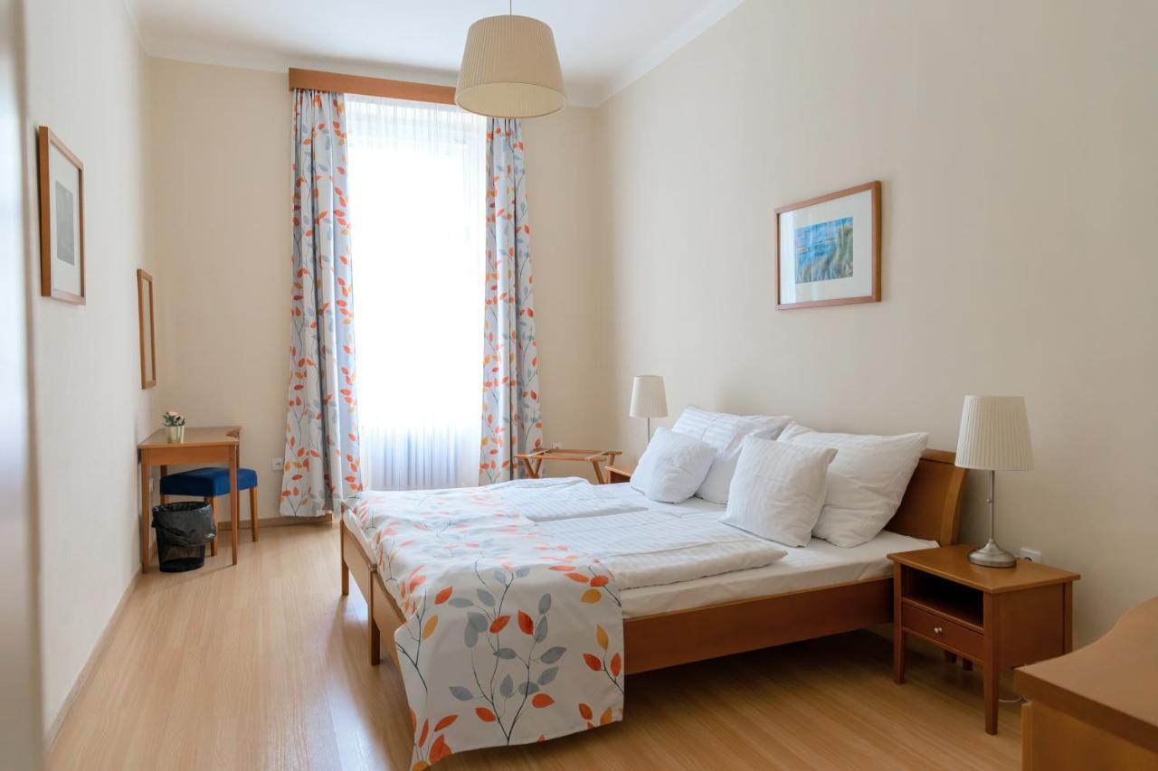 Hotel Orion Praag Buitenkant foto