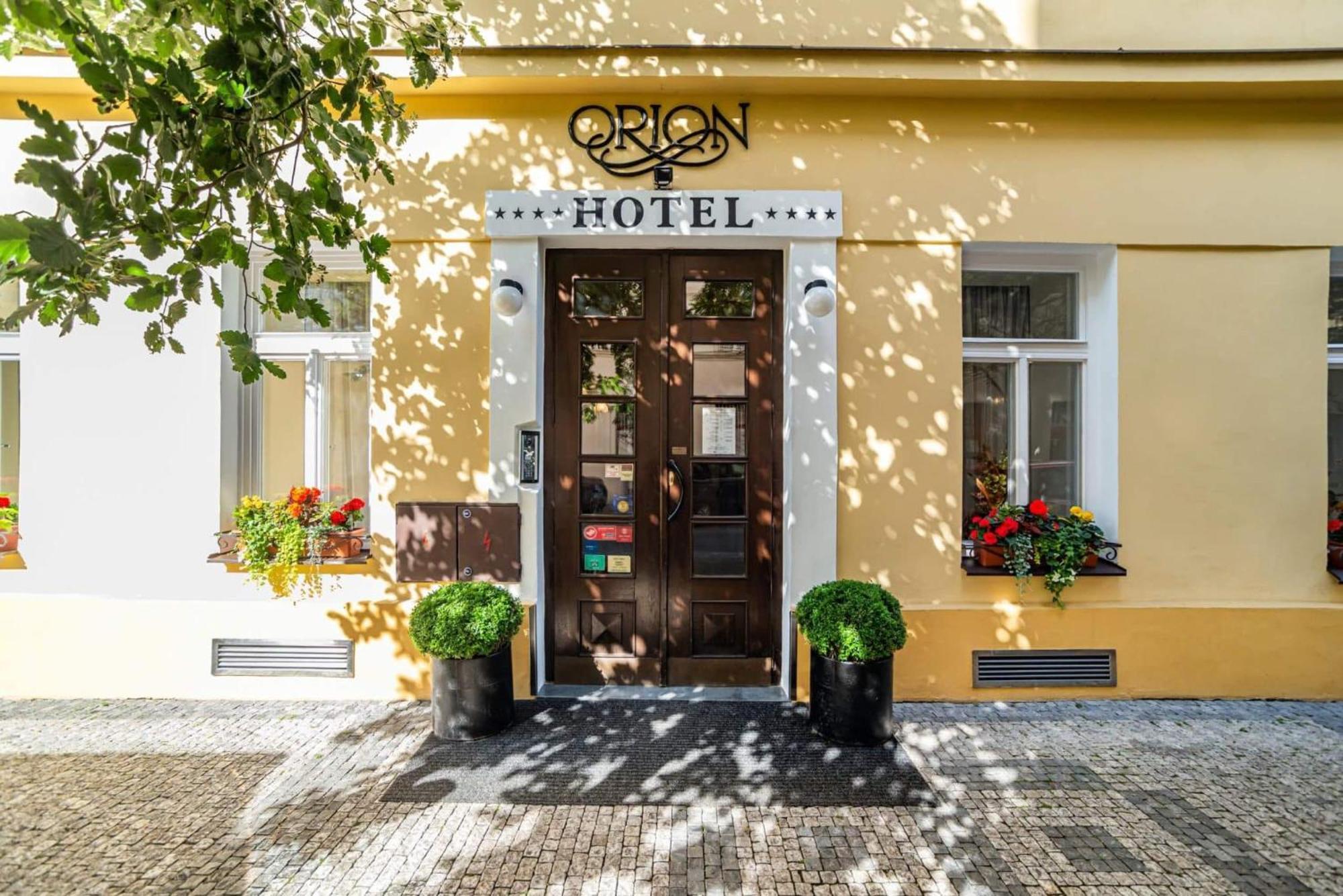 Hotel Orion Praag Buitenkant foto